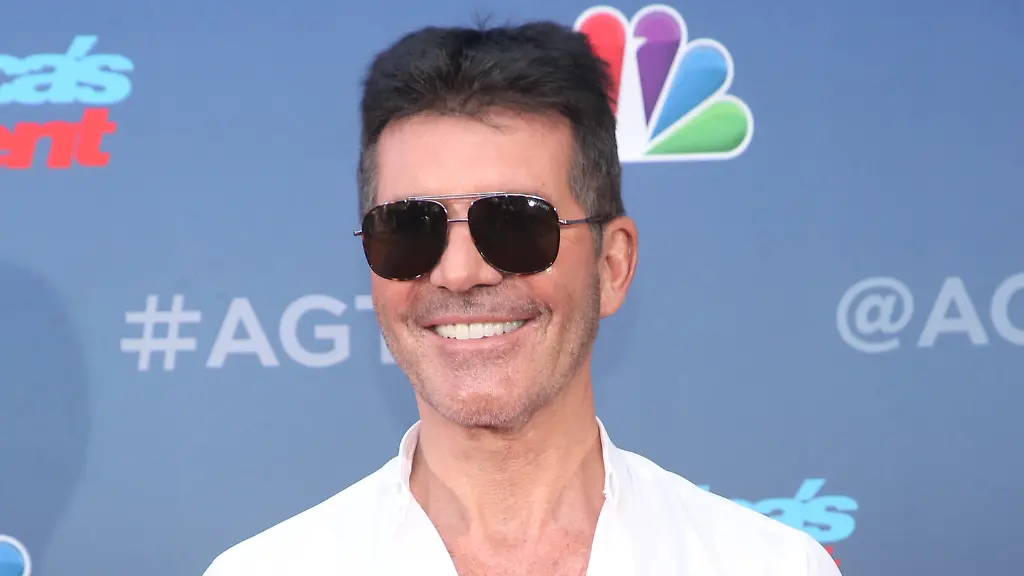 Simon Cowell Net Worth 2026: Salary & Earnings Breakdown